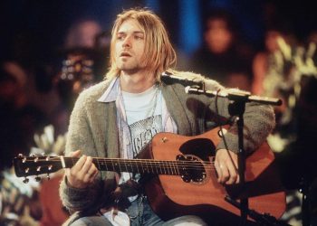 A Poignant Eulogy: 30 Years of Nirvana’s MTV Unplugged in NYC