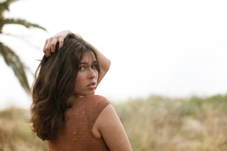 The Art of Surrender: Andi Brielle Finds Her Voice in the Ethereal “Imagine”